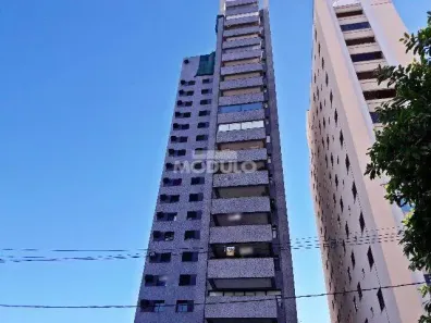 Apartamento com 4 Quartos para alugar, 270m² no Martins, Uberlândia