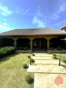Casa com 3 Quartos à venda, 429m² no Neva, Cascavel
