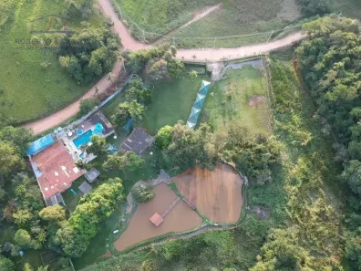 Fazenda/Sítio com 5 Quartos à venda, 120m² no Mombaça, Itapecerica da Serra
