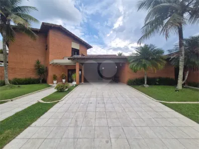 Casa com 5 Quartos para venda ou aluguel, 500m² no Jardim Acapulco, Guarujá