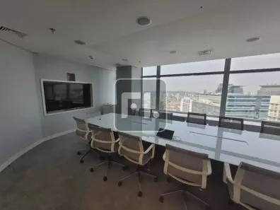Sala Comercial para alugar, 2000m² no Vila Gertrudes, São Paulo