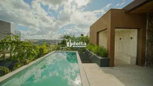 Casa de Condomínio com 4 Quartos à venda, 482m² no Morada da Colina, Uberlândia