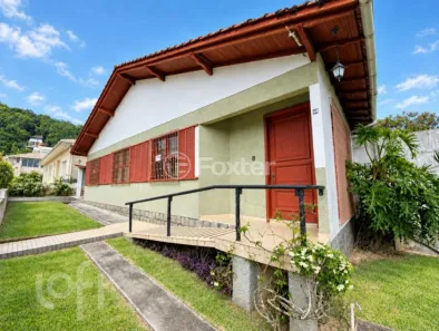 Casa com 3 Quartos à venda, 150m² no Saco dos Limões, Florianópolis