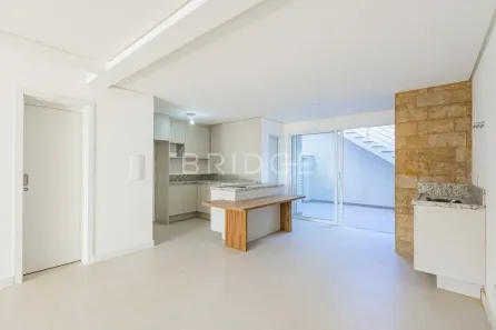 Sobrado com 3 Quartos à venda, 195m² no Jardim Itu, Porto Alegre