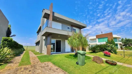 Casa de Condomínio com 4 Quartos à venda, 250m² no Remanso, Xangri-Lá