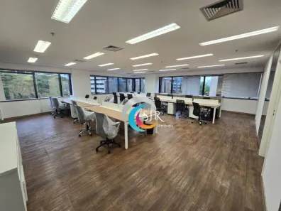 Sala Comercial para alugar, 258m² no Cidade Monções, São Paulo