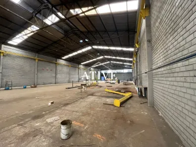 Galpão/Depósito/Armazém para alugar, 2000m² no Vila Cachoeirinha, Cachoeirinha