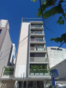 Apartamento com 3 Quartos para alugar, 110m² no Centro, Florianópolis