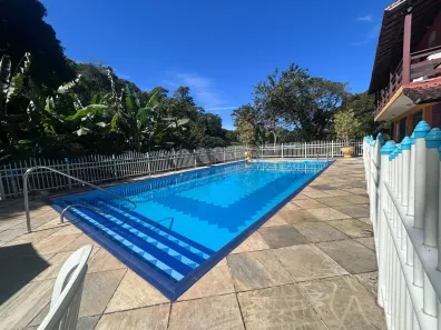 Casa com 8 Quartos à venda, 374m² no Cadetes Fabres, Guapimirim