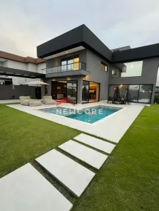 Sobrado com 4 Quartos à venda, 568m² no Centro, São José dos Campos