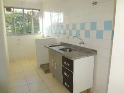 Apartamento com 1 Quarto para alugar, 30m² no Zona 07, Maringá