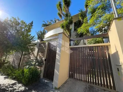 Casa com 3 Quartos para alugar, 280m² no Higienópolis, Santa Cruz do Sul
