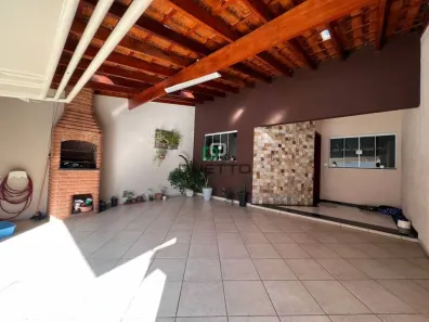 Casa com 3 Quartos à venda, 132m² no Parque Nova Carioba, Americana