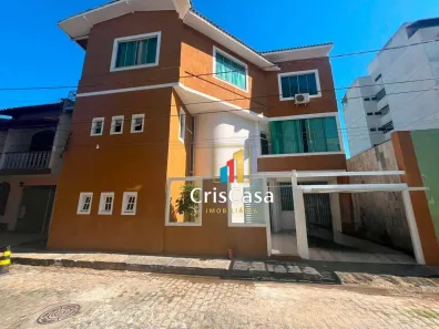 Casa com 5 Quartos para alugar, 200m² no Centro, Macaé