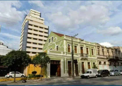 Apartamento com 1 Quarto para alugar, 32m² no Centro, Curitiba