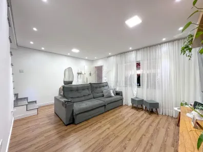 Sobrado com 4 Quartos à venda, 224m² no Jardim Ipanema, Santo André