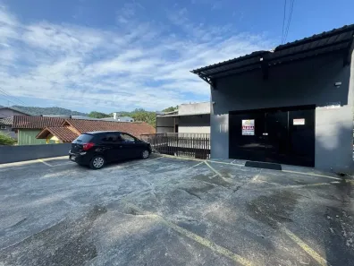 Galpão/Depósito/Armazém para alugar, 170m² no Guarani, Brusque