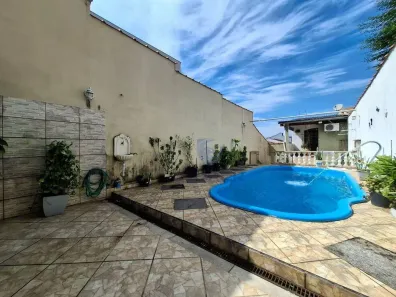 Sobrado com 3 Quartos à venda, 183m² no Cidade Kemel, Poá