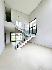 Casa de Condomínio com 4 Quartos à venda, 230m² no Pinheiro, Valinhos
