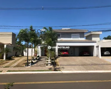 Sobrado com 3 Quartos à venda, 560m² no Campestre, Piracicaba