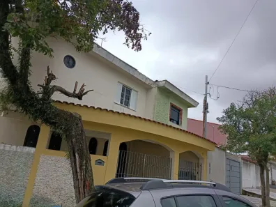 Sobrado com 3 Quartos à venda, 117m² no Parque Jaçatuba, Santo André