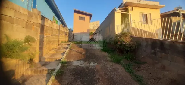 Sobrado com 3 Quartos à venda, 132m² no Jardim Alvinópolis, Atibaia