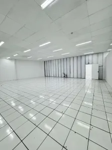 Ponto Comercial para alugar, 400m² no Santo Amaro, São Paulo