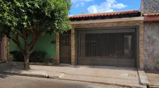 Casa com 3 Quartos para alugar, 179m² no Parque São Sebastião, Ribeirão Preto