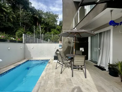 Casa com 3 Quartos à venda, 165m² no Velha, Blumenau