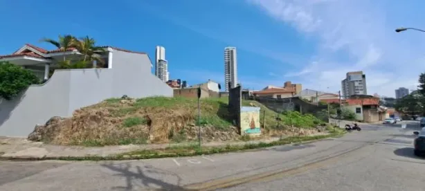 Lote/Terreno à venda, 593m² no Jardim Faculdade, Sorocaba