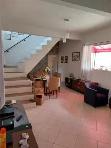 Casa com 4 Quartos à venda, 340m² no Vila Pirajussara, São Paulo