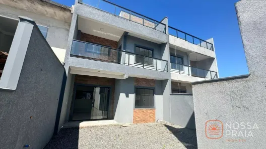 Sobrado com 3 Quartos à venda, 116m² no São José, Itapoá