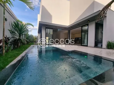 Casa de Condomínio com 4 Quartos à venda, 270m² no Nova Uberlândia, Uberlândia