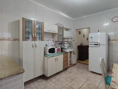 Casa com 5 Quartos à venda, 257m² no Vila Queiroz, Limeira