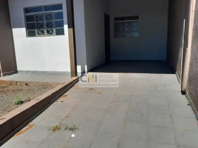 Casa com 3 Quartos à venda, 85m² no Jardim Guararapes, Londrina