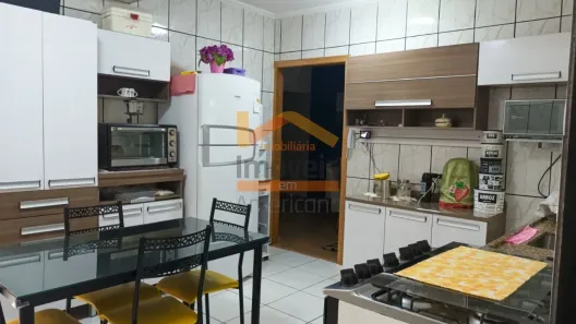 Casa com 2 Quartos à venda, 134m² no São Benedito, Americana