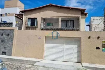Casa com 2 Quartos à venda, 200m² no Lagoa Nova, Natal
