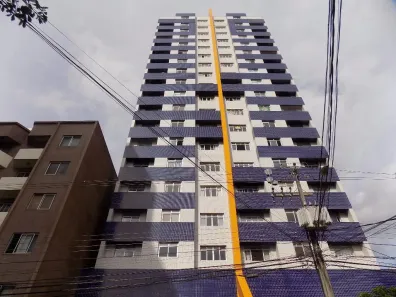 Apartamento com 2 Quartos para alugar, 59m² no Centro, Curitiba