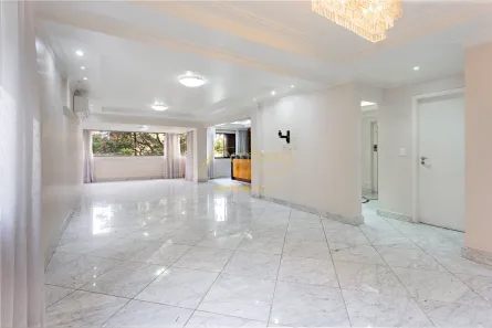 Apartamento com 3 Quartos à venda, 240m² no Moema, São Paulo