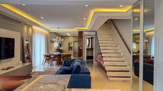 Apartamento com 4 Quartos à venda, 251m² no Meia Praia, Itapema