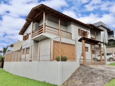 Casa com 4 Quartos à venda, 320m² no Canudos, Novo Hamburgo