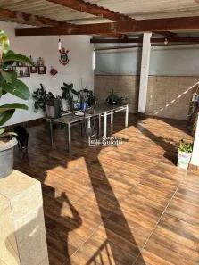 Casa com 4 Quartos à venda, 250m² no Jardim Suíço, Anápolis