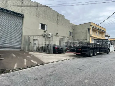 Galpão/Depósito/Armazém à venda, 800m² no Vila Carmosina, São Paulo