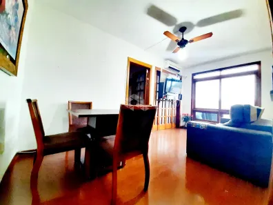 Apartamento com 3 Quartos à venda, 68m² no Medianeira, Porto Alegre