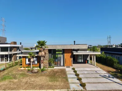 Casa de Condomínio com 4 Quartos à venda, 248m² no , Osório