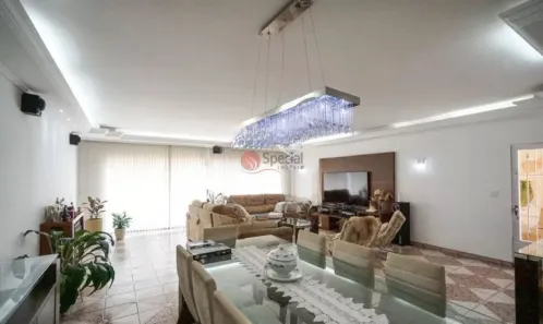 Sobrado com 3 Quartos à venda, 290m² no Vila Carrão, São Paulo