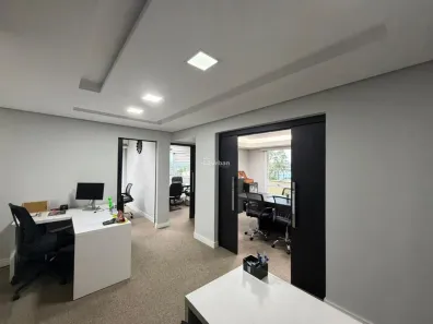Sala Comercial para venda ou aluguel, 69m² no Lageadinho, Cotia