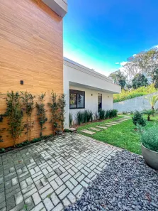 Casa com 3 Quartos à venda, 202m² no Cumbari, Mairiporã