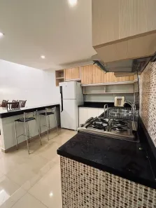 Casa de Condomínio com 2 Quartos para alugar, 275m² no Ponta Negra, Manaus