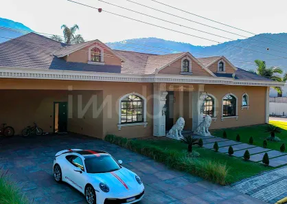 Casa com 3 Quartos à venda, 328m² no Casa Branca, Itapema